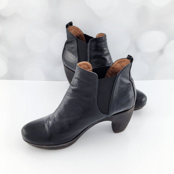 Black High Heels Ankle Boots by Eric Michael - Picture 6 of 12